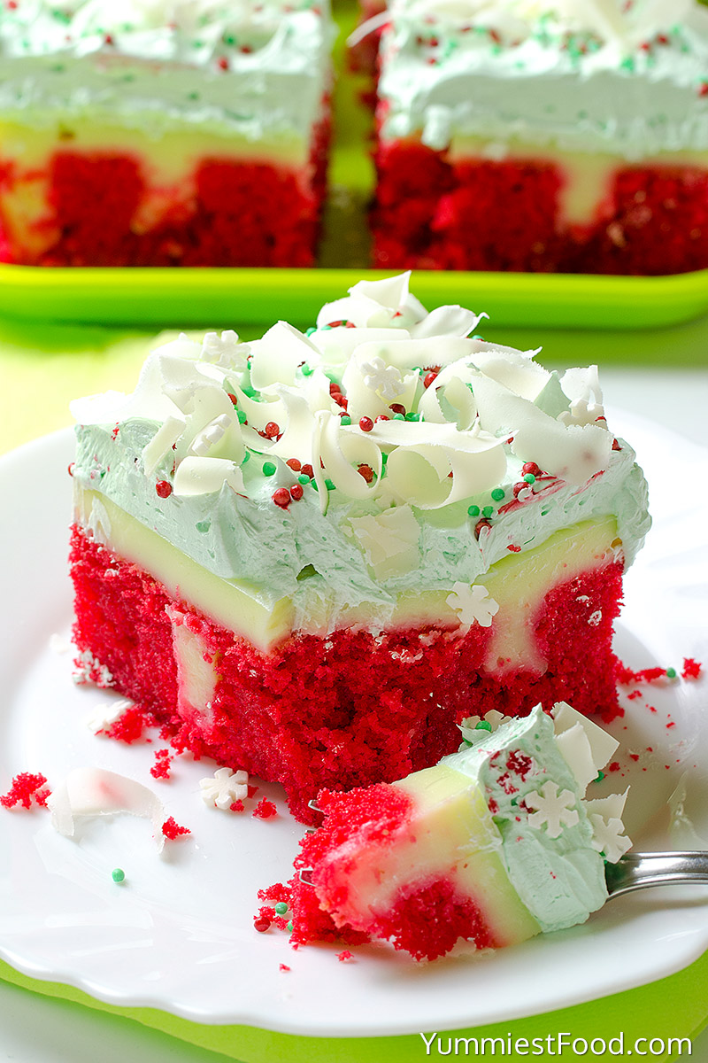 Christmas Red Velvet Poke Cake