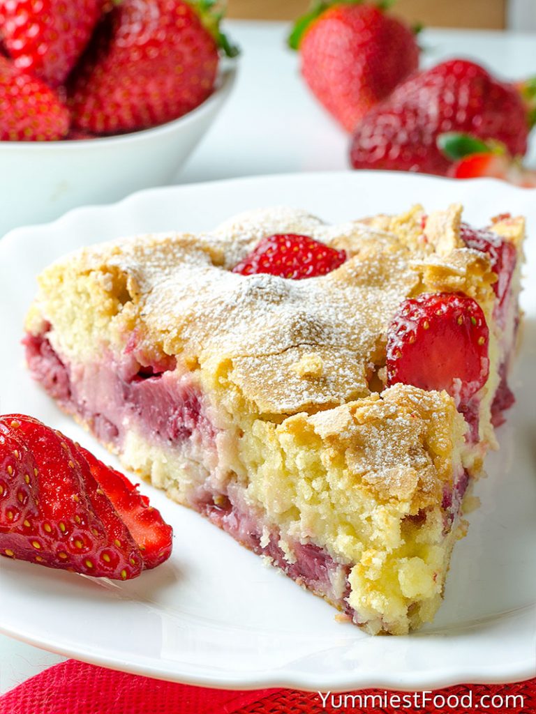 Strawberry Cake – Recipe from Yummiest Food Cookbook