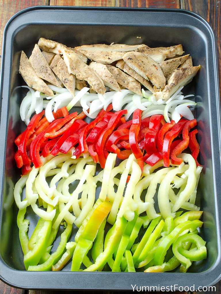 Easy Grilled Chicken Fajitas – Recipe from Yummiest Food Cookbook