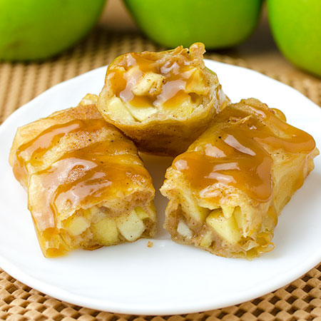 Apple Cheesecake Upside Down Pie – Recipe from Yummiest Food Cookbook