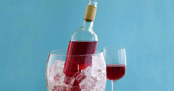 bottle of red vine
