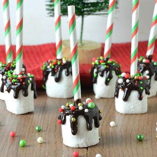 Christmas Marshmallow Pops - Featured Image