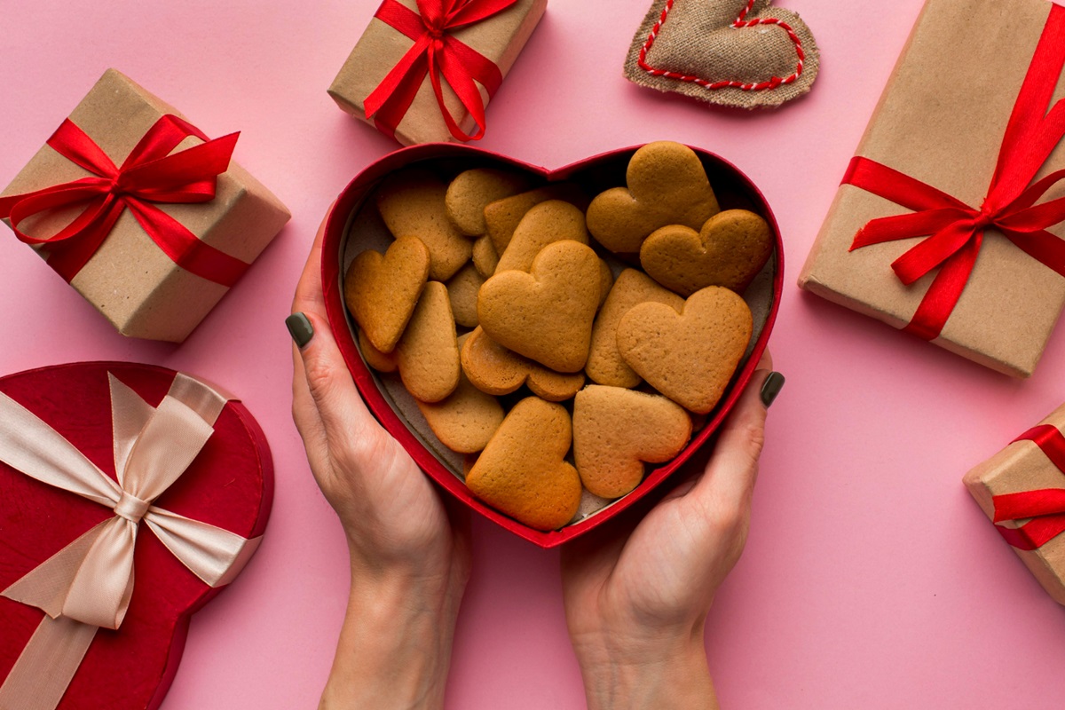 5 Cookie Gifts For Mother's Day That Are Perfectly Sweet