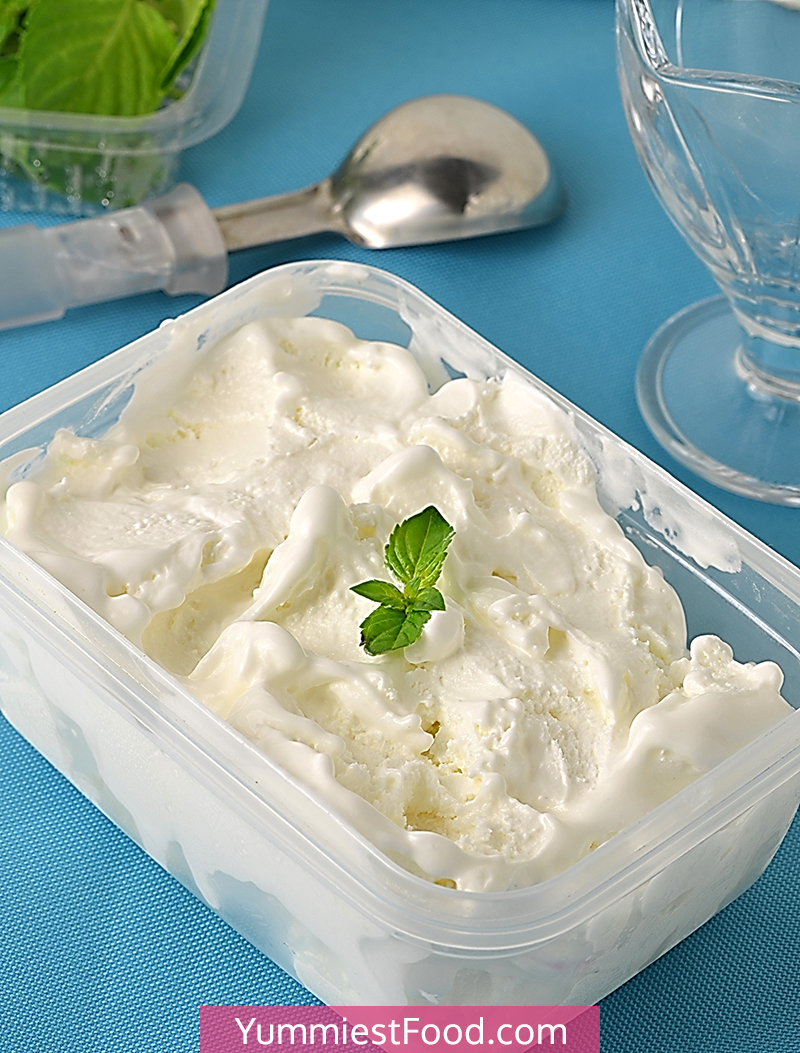 homemade vanilla ice cream 