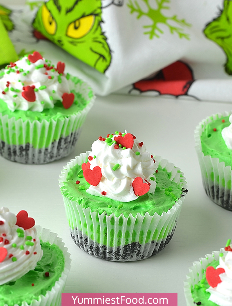 Grinch Mini Cheesecakes